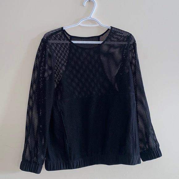 Lululemon mesh top - Picture 1 of 3